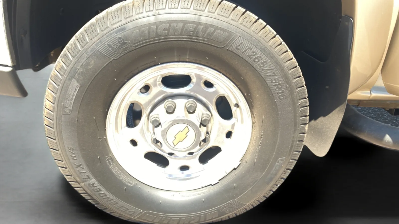 2004 Chevrolet Silverado 2500HD LS - Photo 40