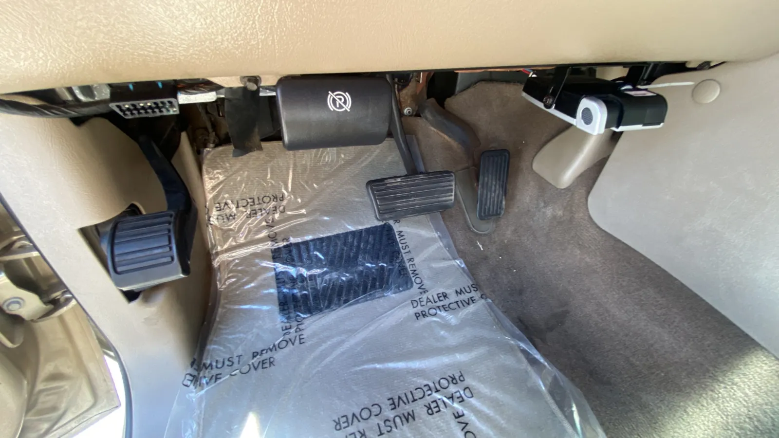 2004 Chevrolet Silverado 2500HD LS - Photo 33