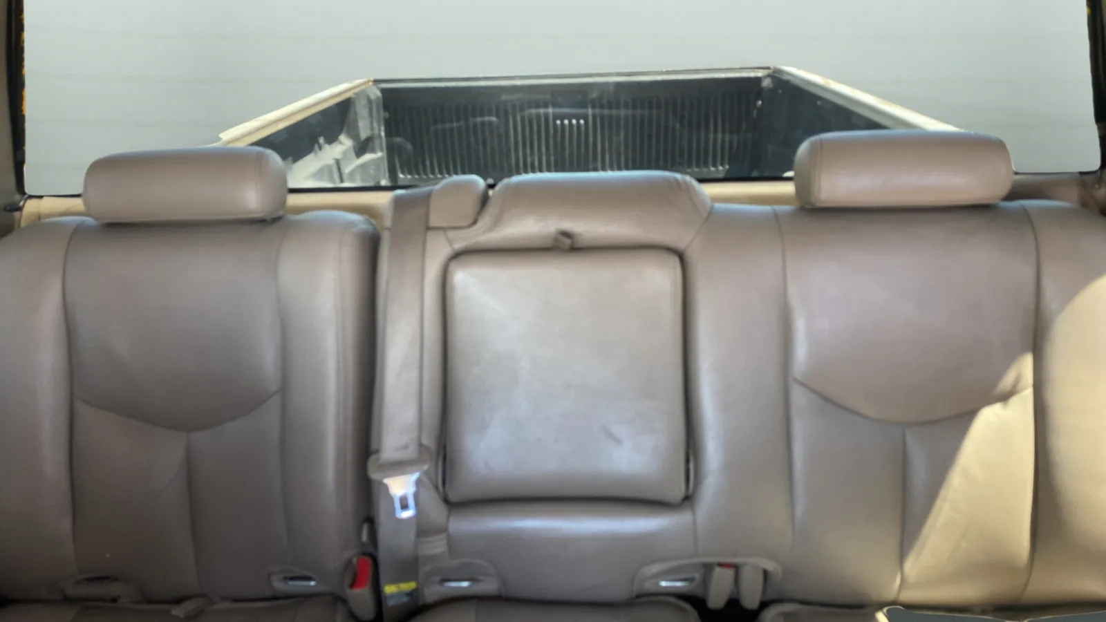 2004 Chevrolet Silverado 2500HD LS - Photo 22