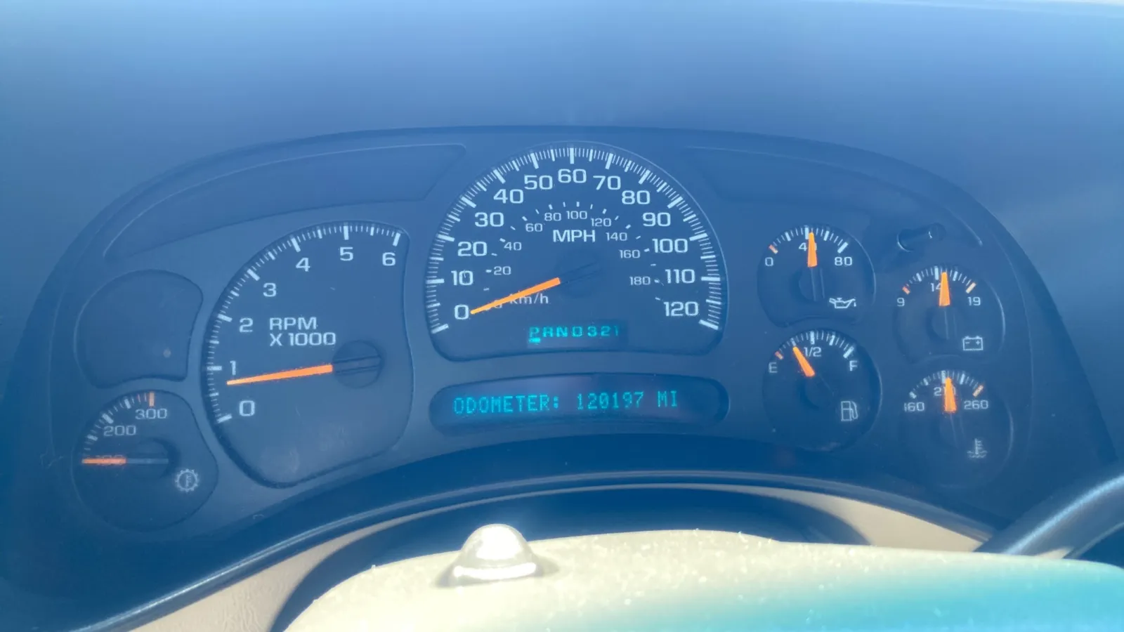 2004 Chevrolet Silverado 2500HD LS - Photo 12