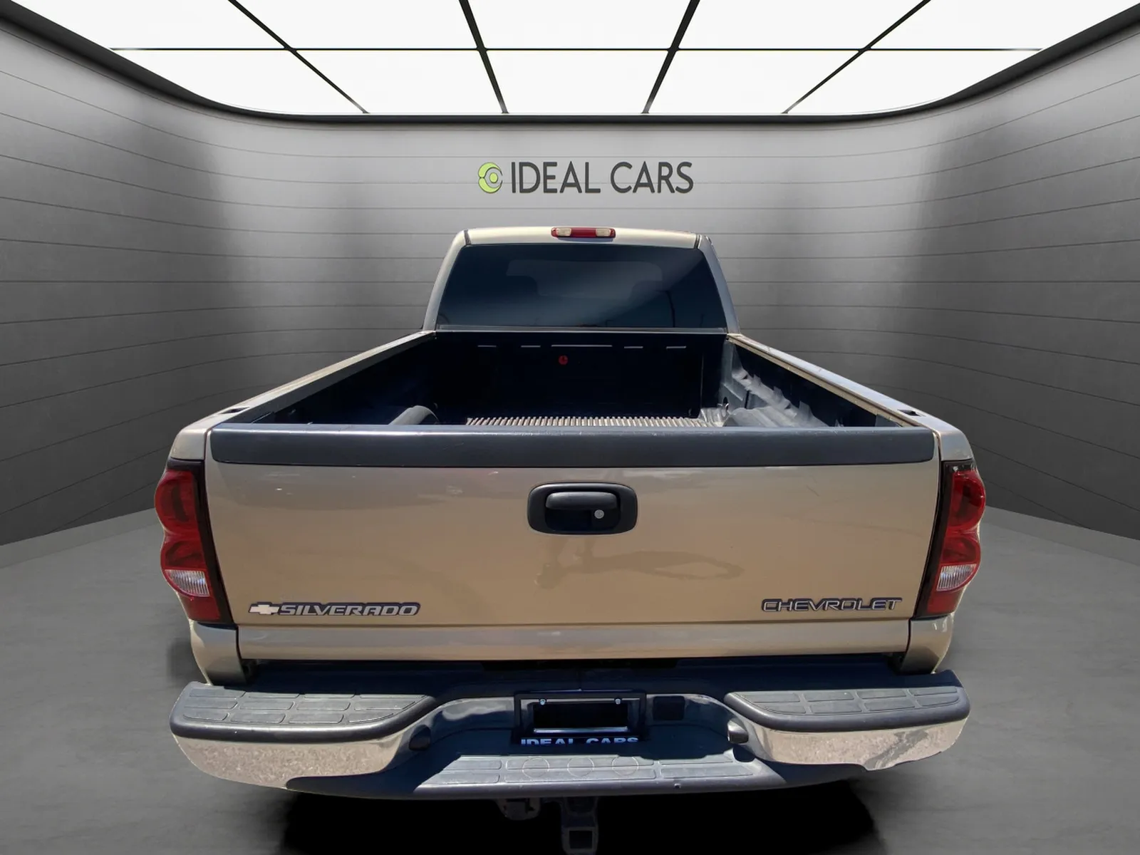 2004 Chevrolet Silverado 2500HD LS - Photo 9