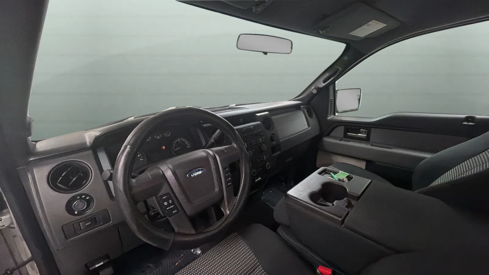 Ford F-150 photo 9