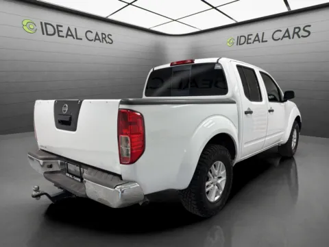 More photos of 2018 Nissan Frontier SV V6 at Ideal Cars - Broadway, AZ