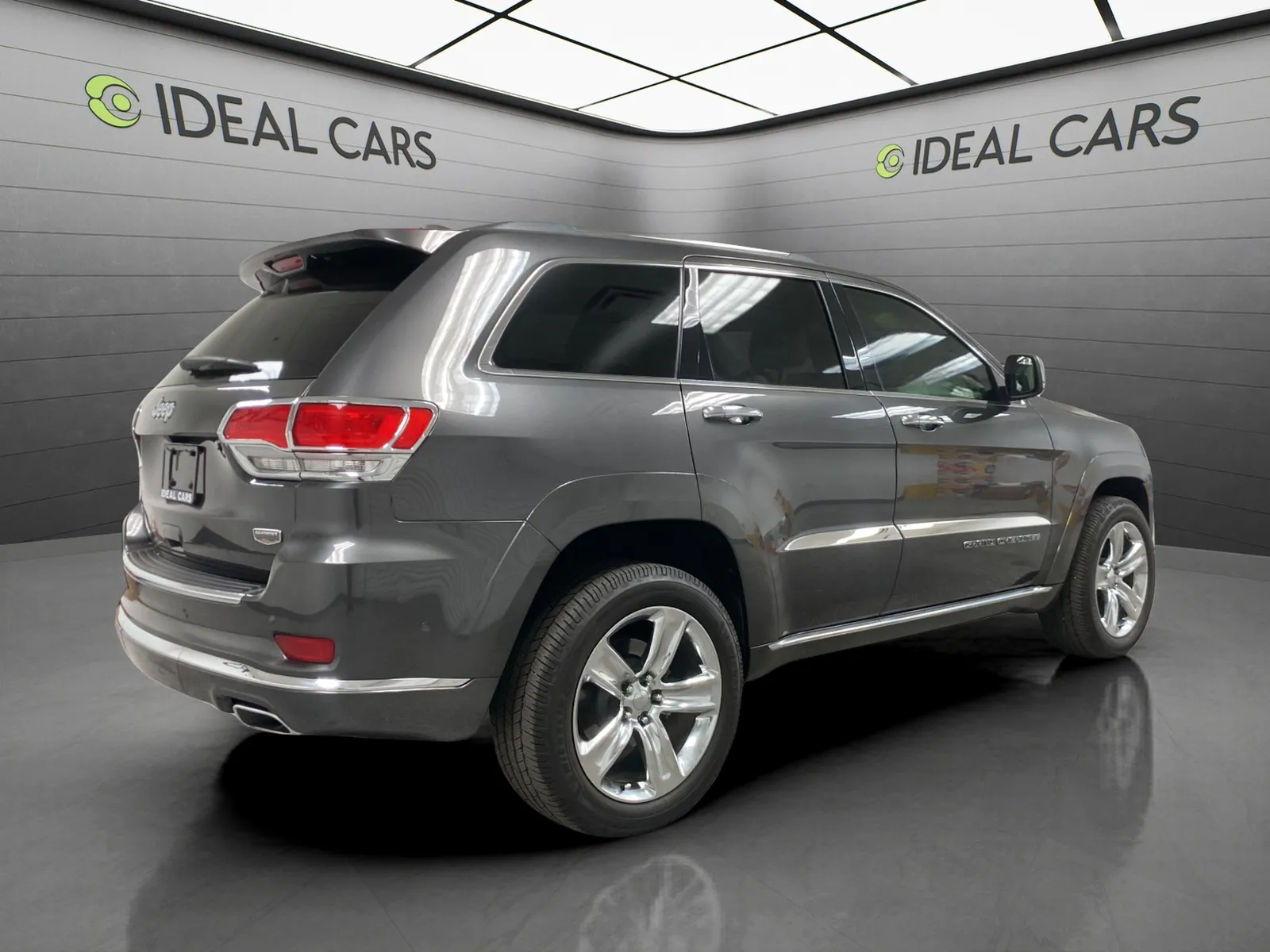 Jeep Grand Cherokee photo 5