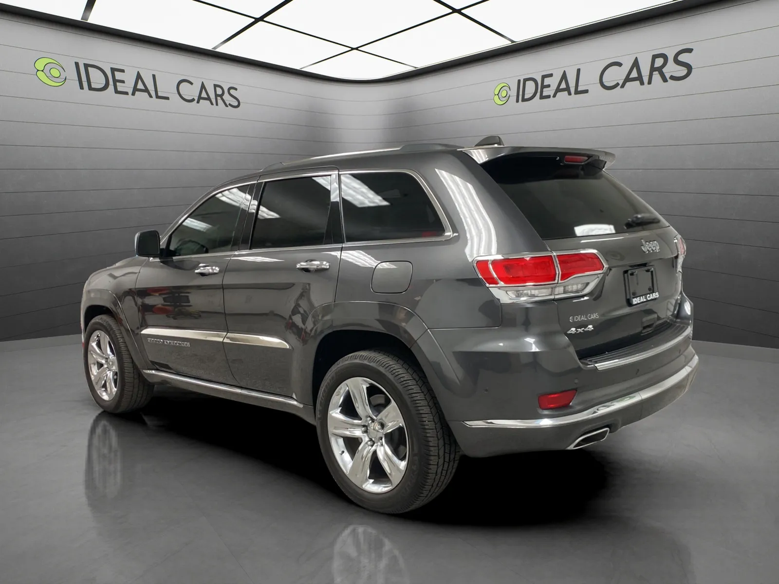 Jeep Grand Cherokee photo 7