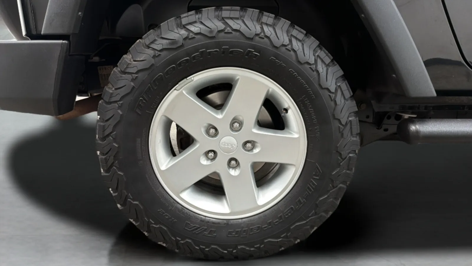 Jeep Wrangler photo 25