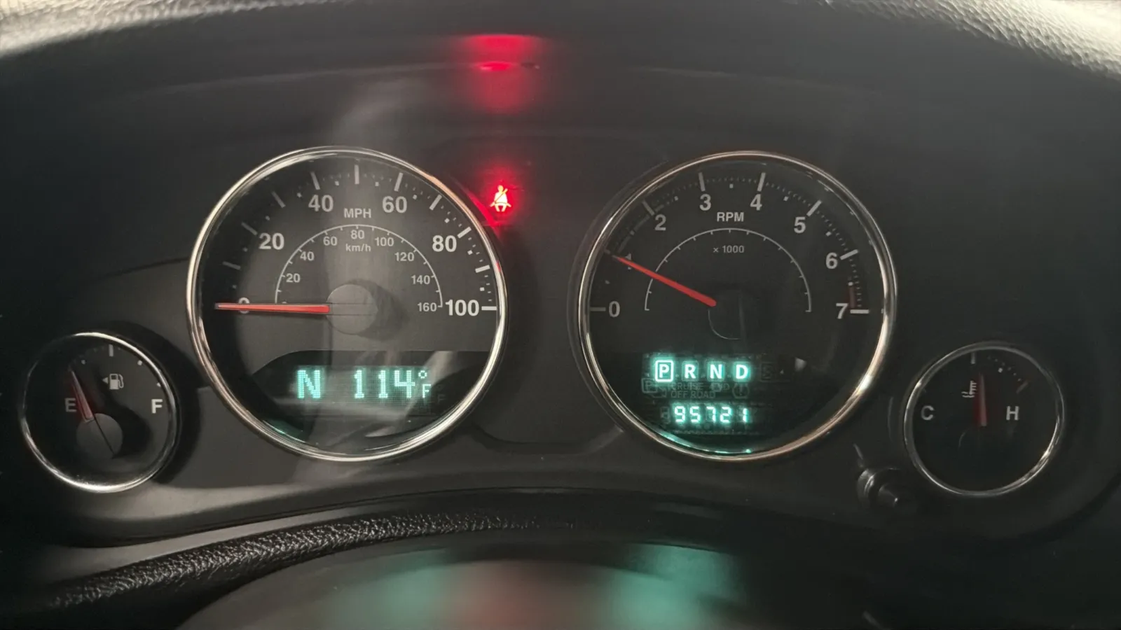 Jeep Wrangler photo 11