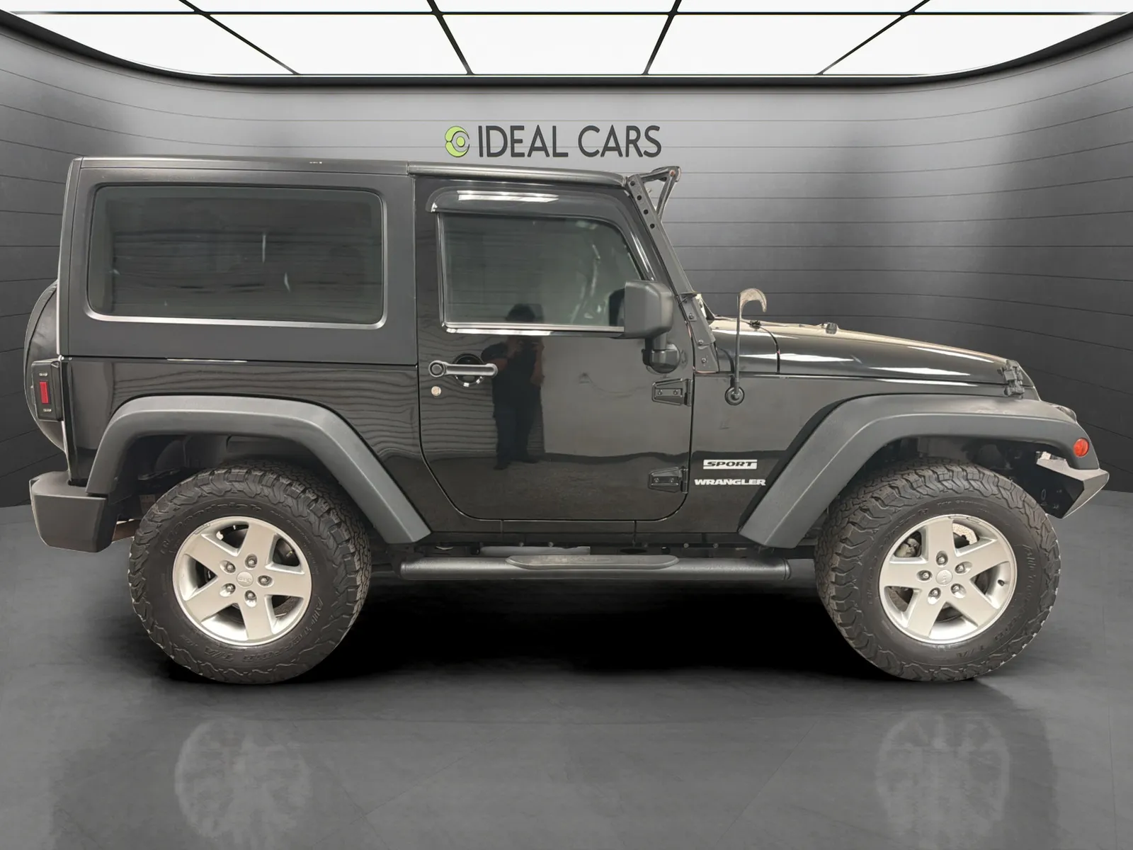 Jeep Wrangler photo 6