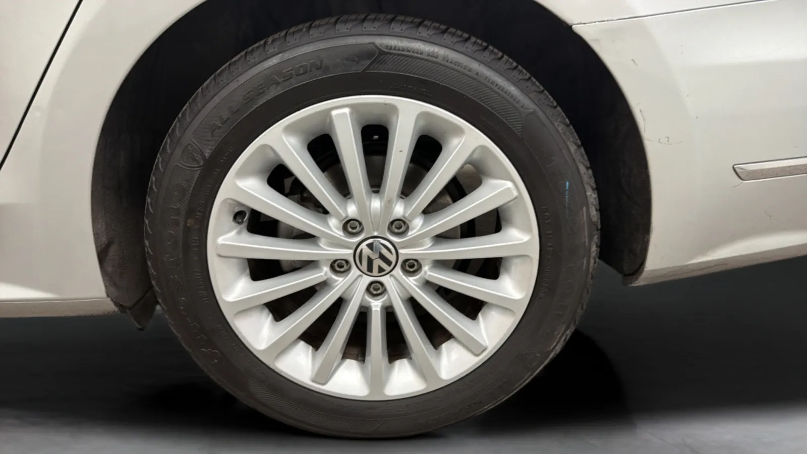 Volkswagen Passat photo 27