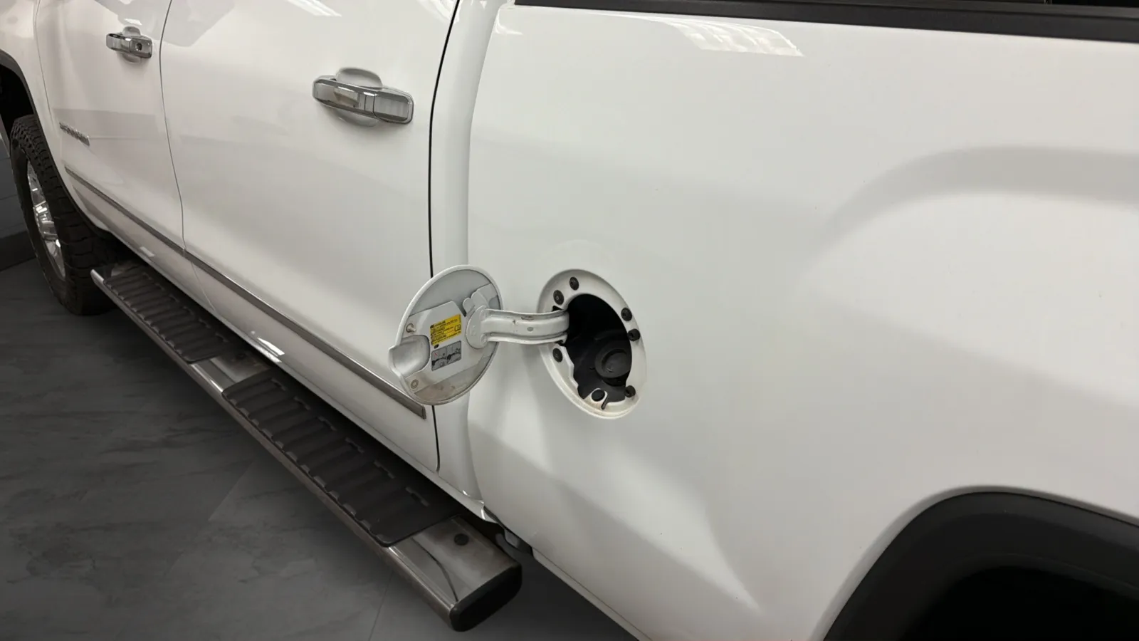 GMC Sierra photo 26