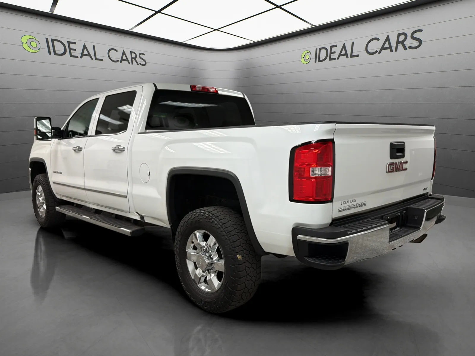 GMC Sierra photo 7