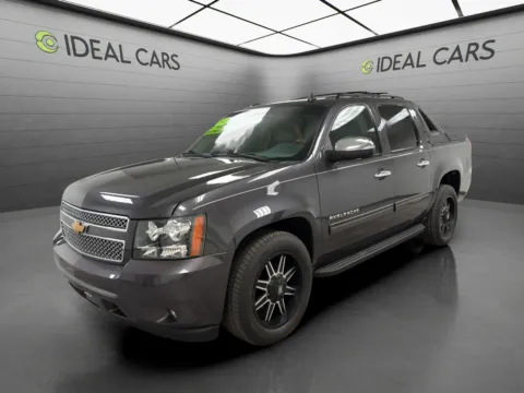 Black 2011 Chevrolet Avalanche LT for sale in Mesa, AZ