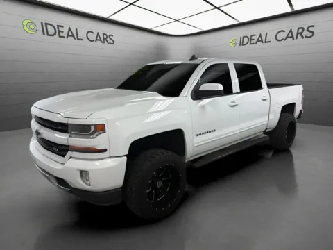 White 2017 Chevrolet Silverado 1500 LT Z71 for sale in Mesa, AZ