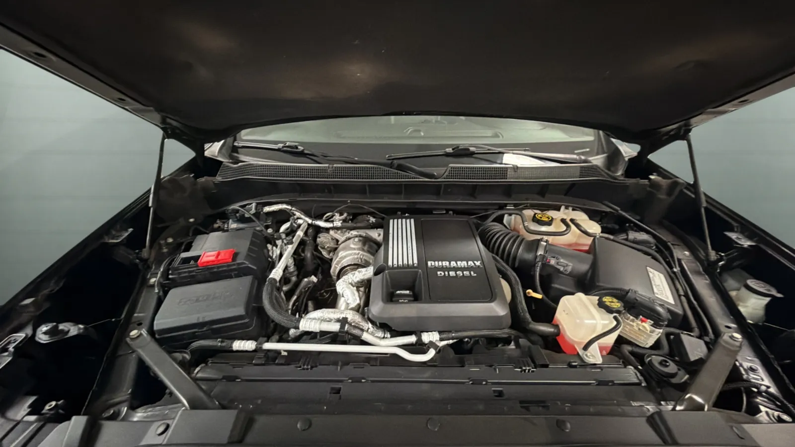 Chevrolet Silverado photo 23