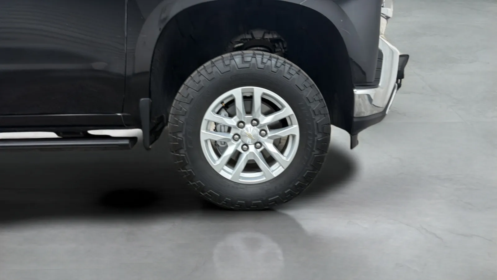 Chevrolet Silverado photo 26
