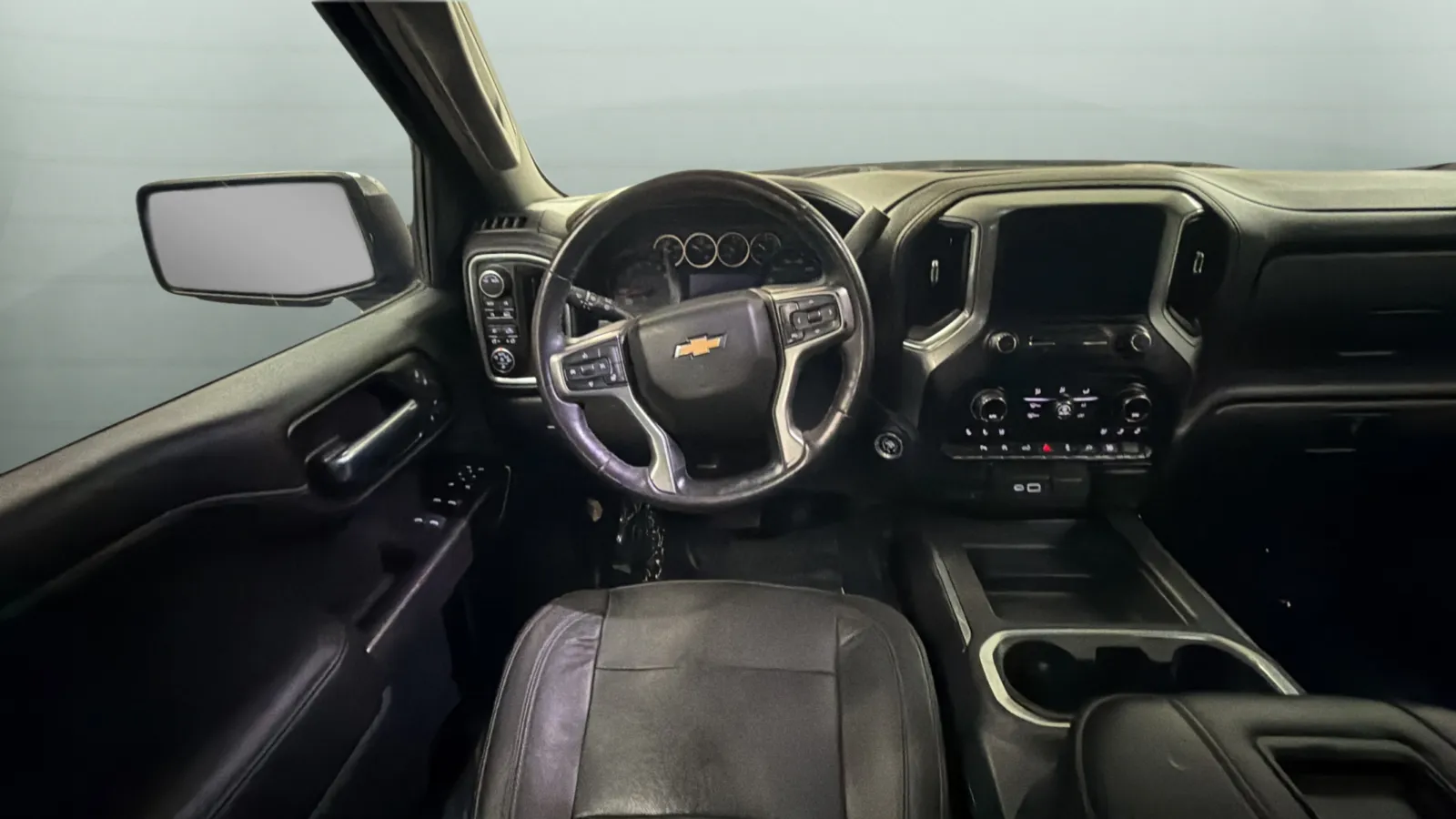 Chevrolet Silverado photo 10