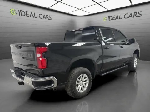 More photos of 2020 Chevrolet Silverado 1500 LTZ at Ideal Cars - Broadway, AZ