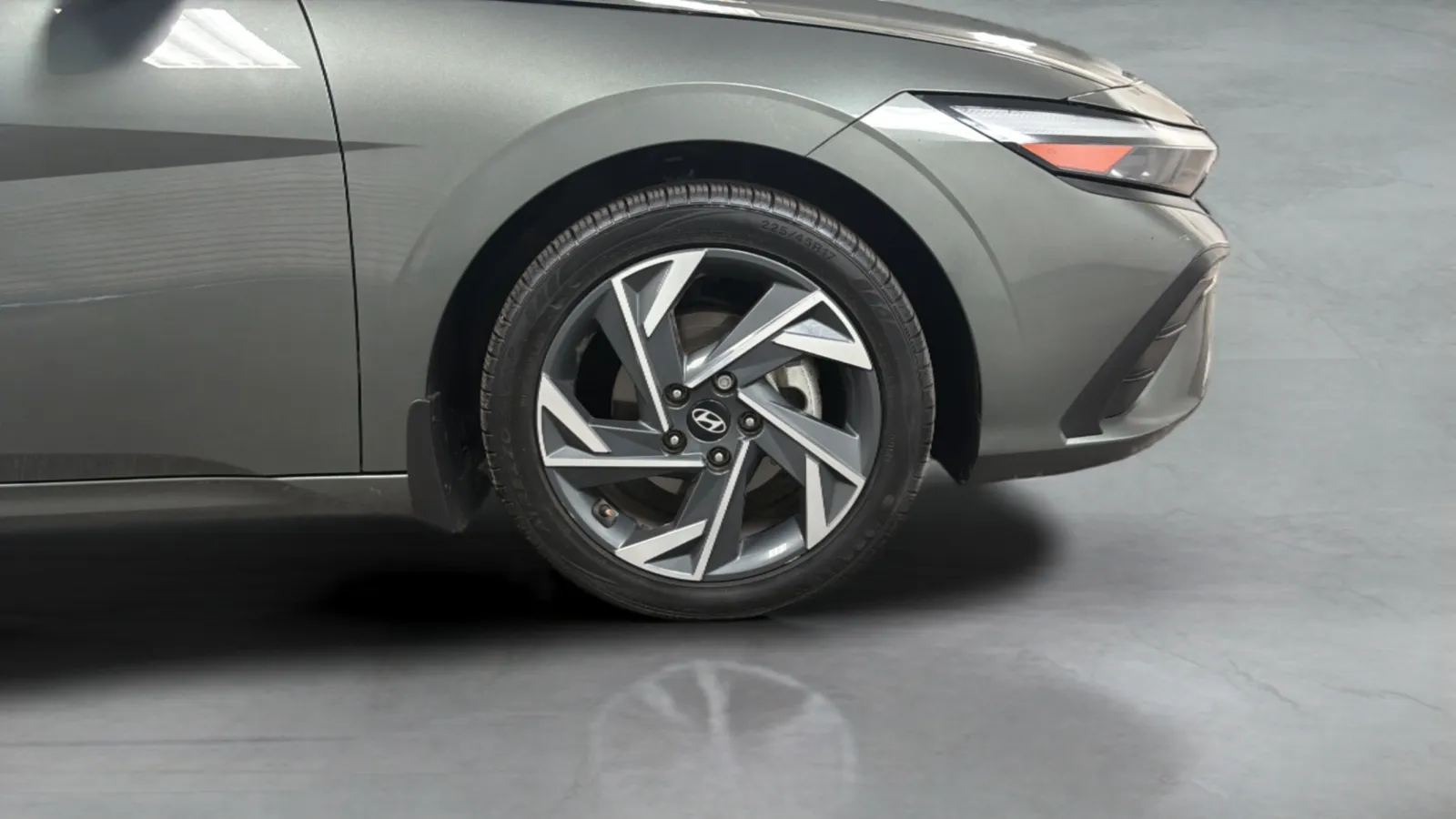 2025 Hyundai Elantra SEL - Photo 25