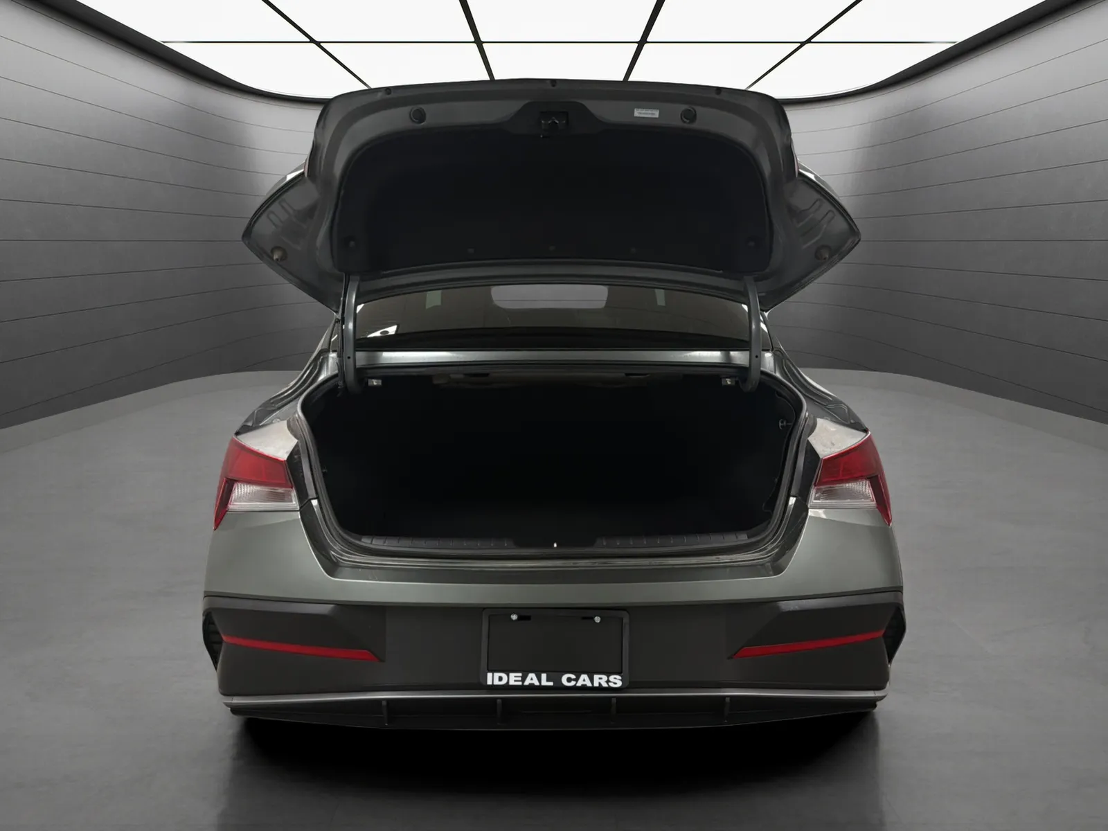 2025 Hyundai Elantra SEL - Photo 20