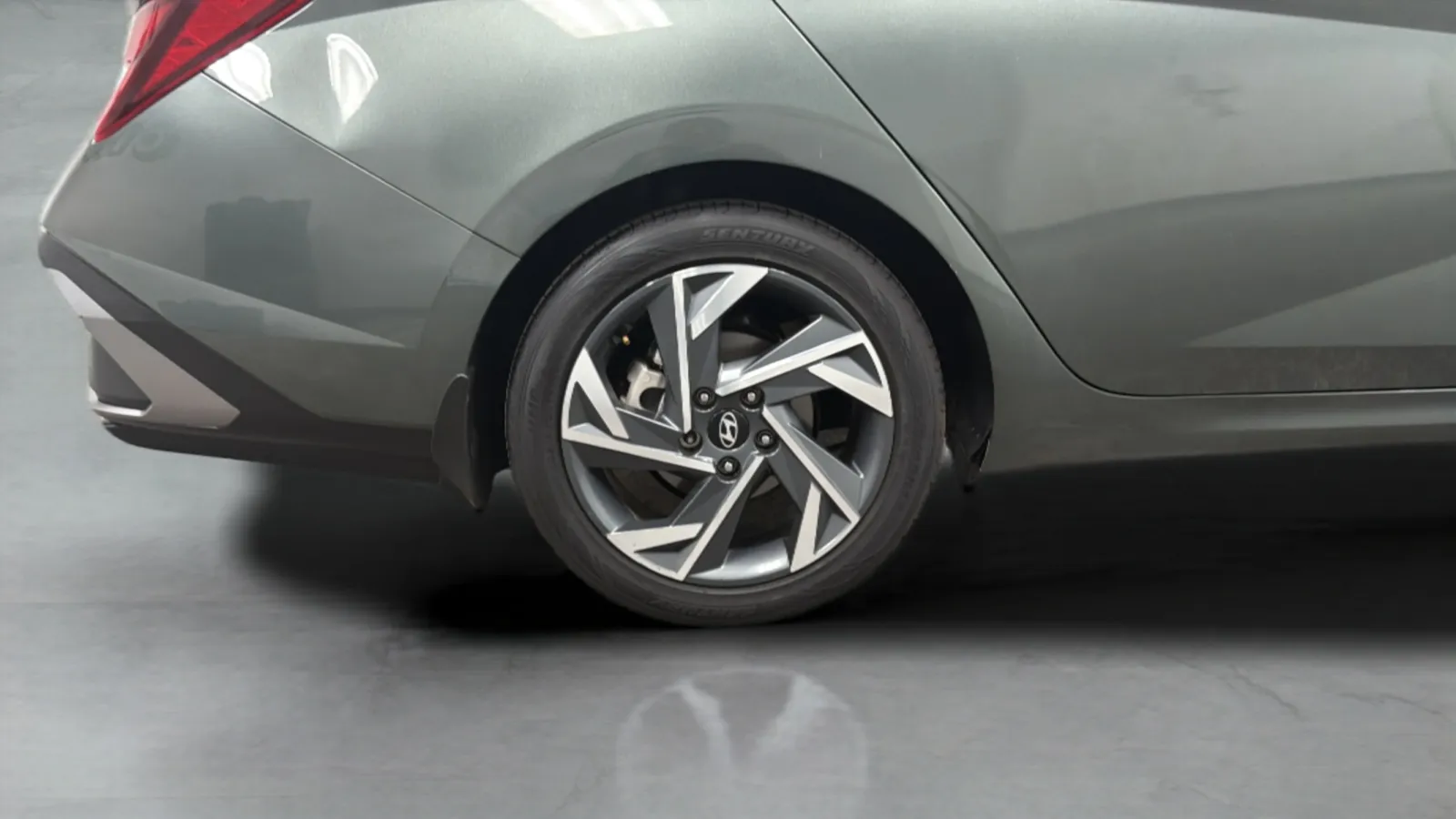 2025 Hyundai Elantra SEL - Photo 26