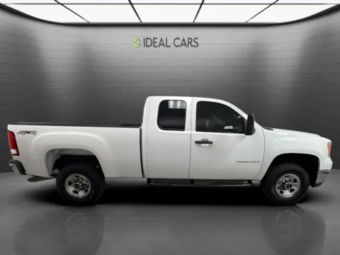 More photos of 2008 GMC Sierra 2500HD SLE1 at Ideal Cars - Broadway, AZ