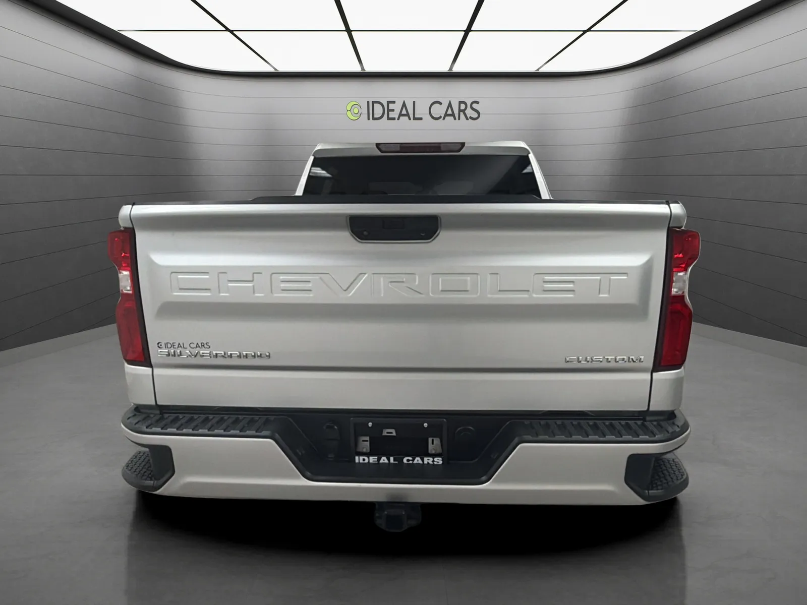 Chevrolet Silverado photo 6