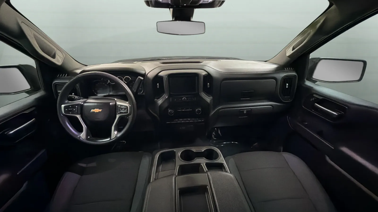 Chevrolet Silverado photo 9