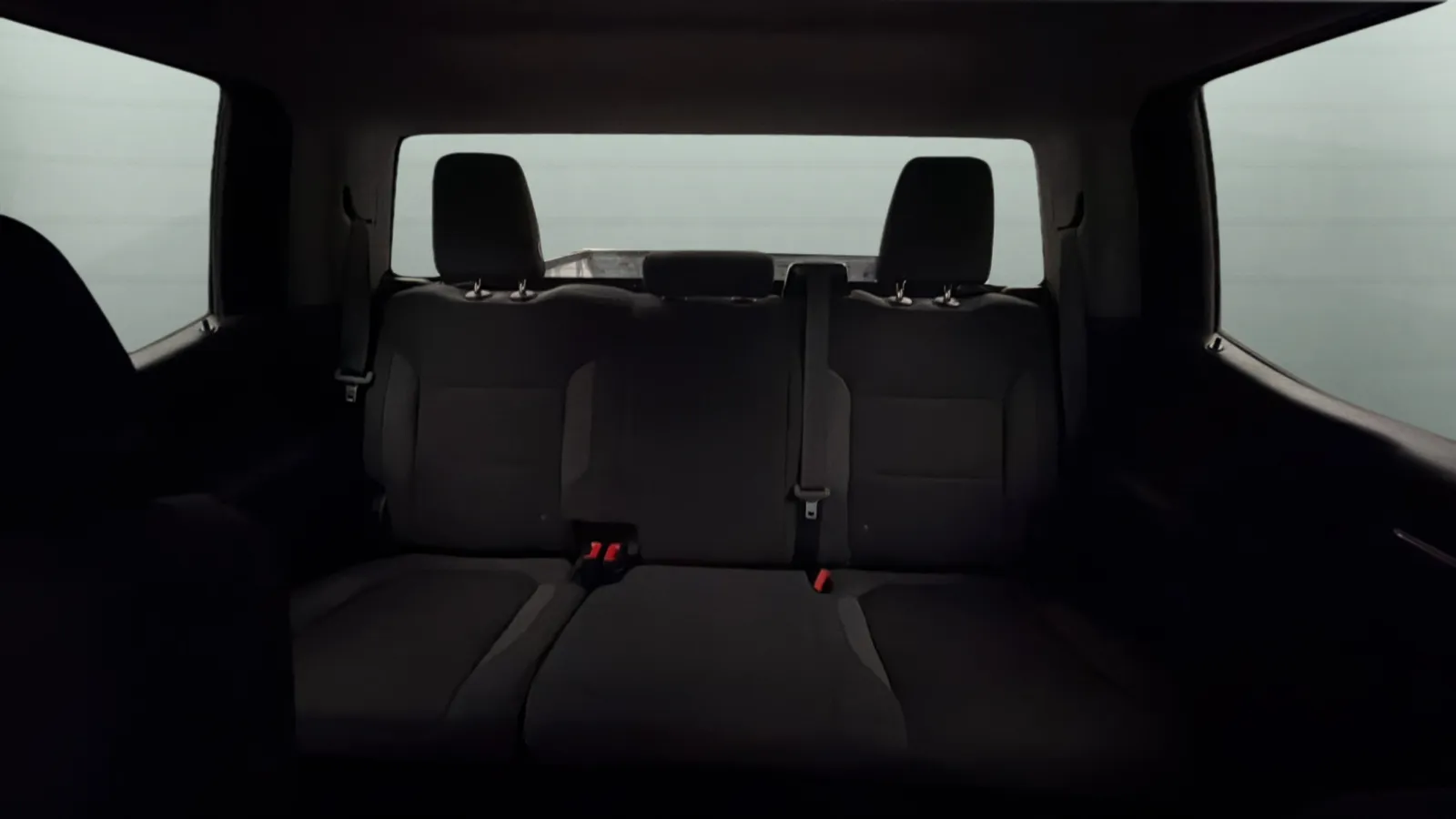 Chevrolet Silverado photo 18