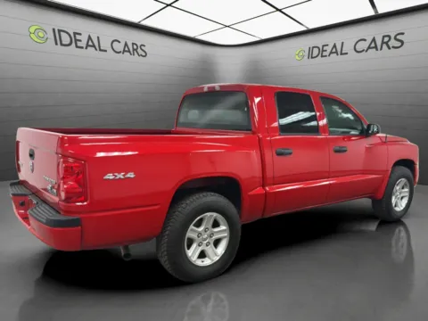 More photos of 2010 Dodge Dakota Big Horn at Ideal Cars - Broadway, AZ
