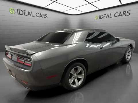More photos of 2019 Dodge Challenger SXT at Ideal Cars - Broadway, AZ