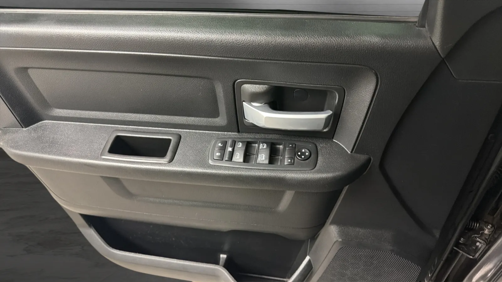 Ram 2500 photo 16