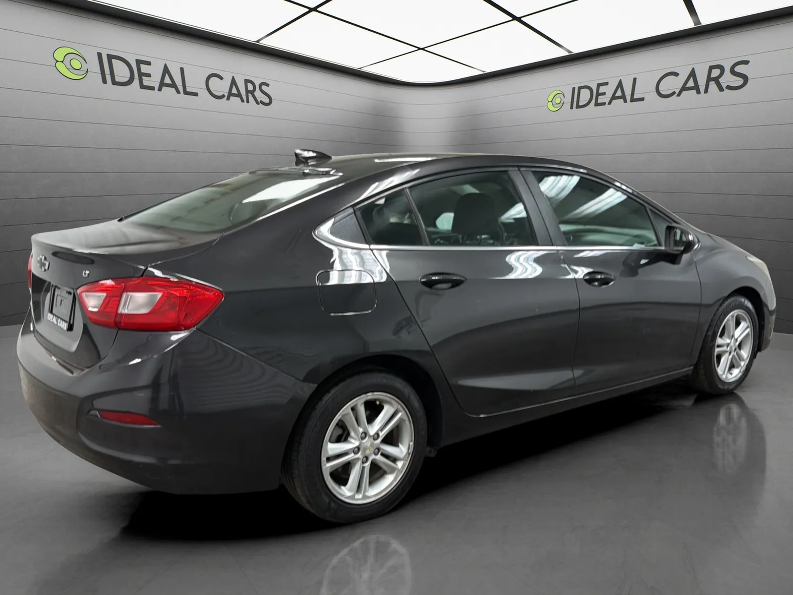 Chevrolet Cruze photo 5