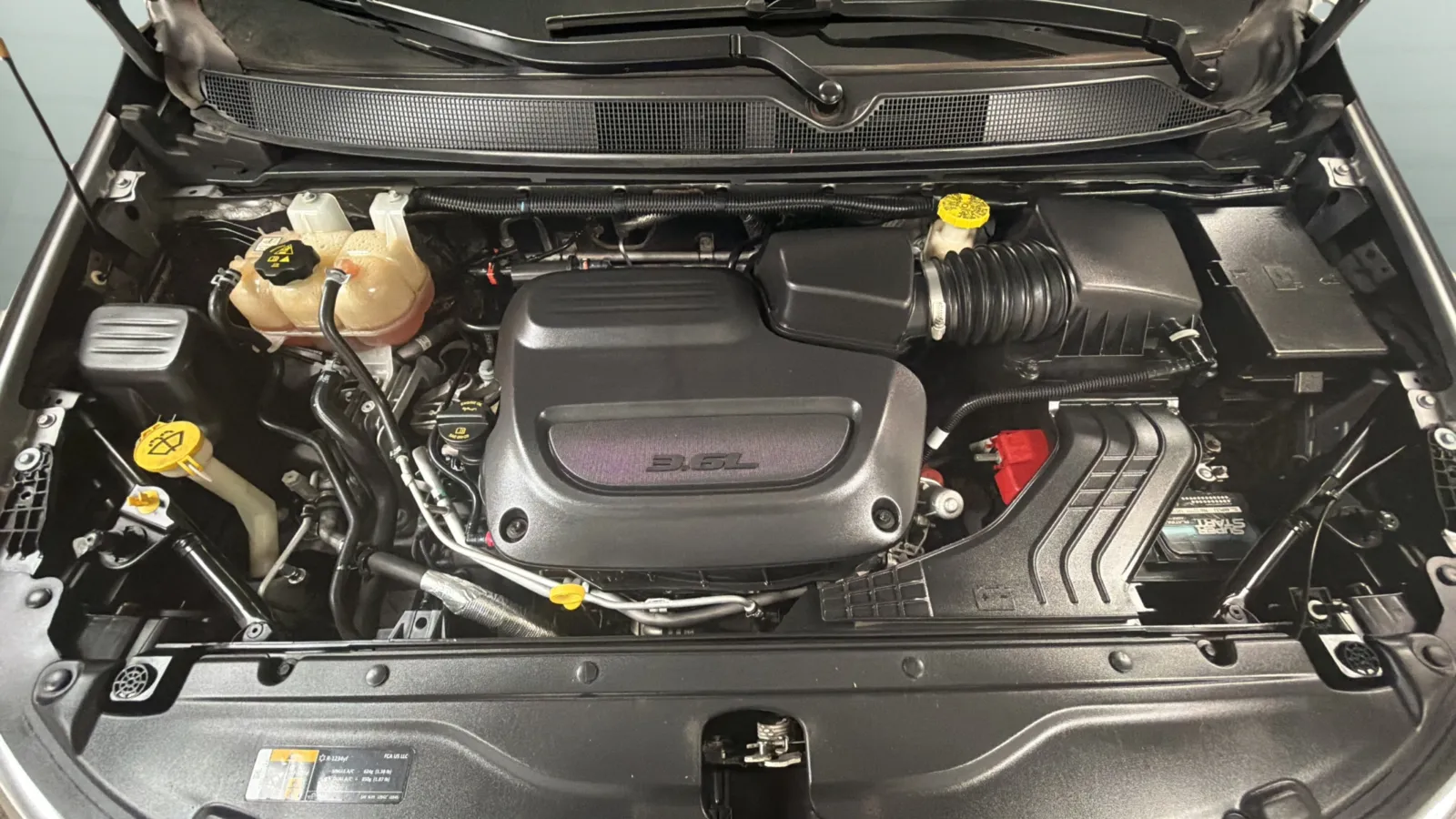 Chrysler Pacifica photo 23