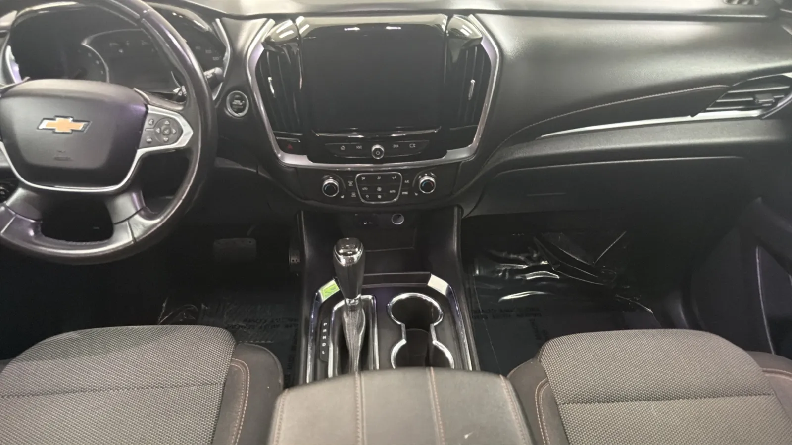 Chevrolet Traverse photo 16