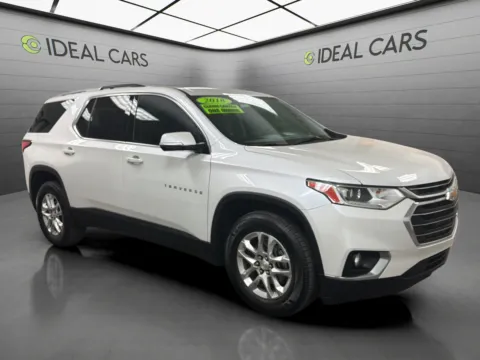Another view of 2018 Chevrolet Traverse LT Cloth for sale in Mesa, AZ at Ideal Cars - Broadway