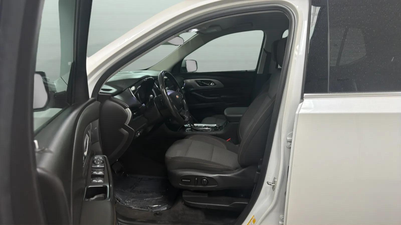 Chevrolet Traverse photo 21
