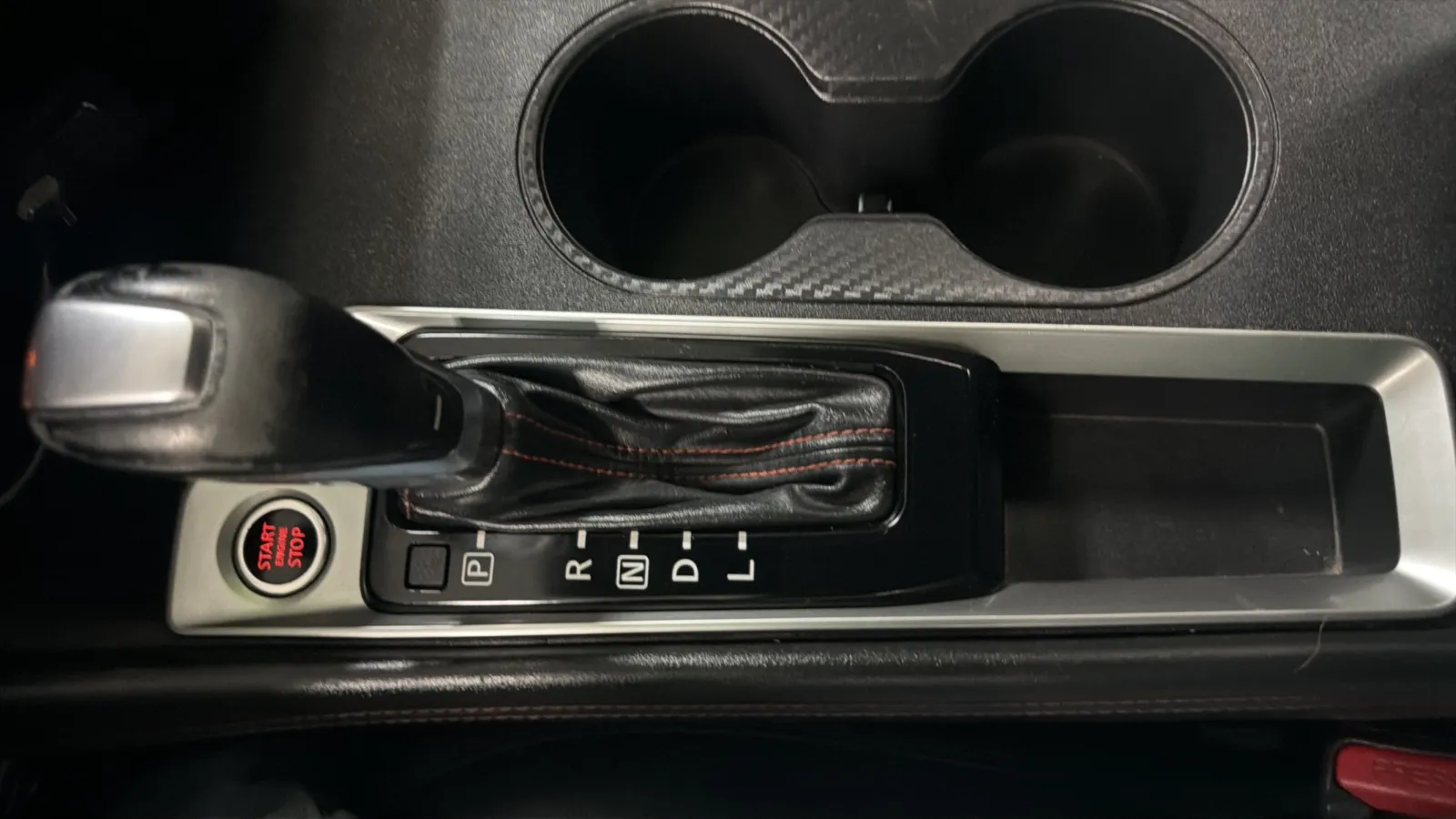 Nissan Altima photo 13