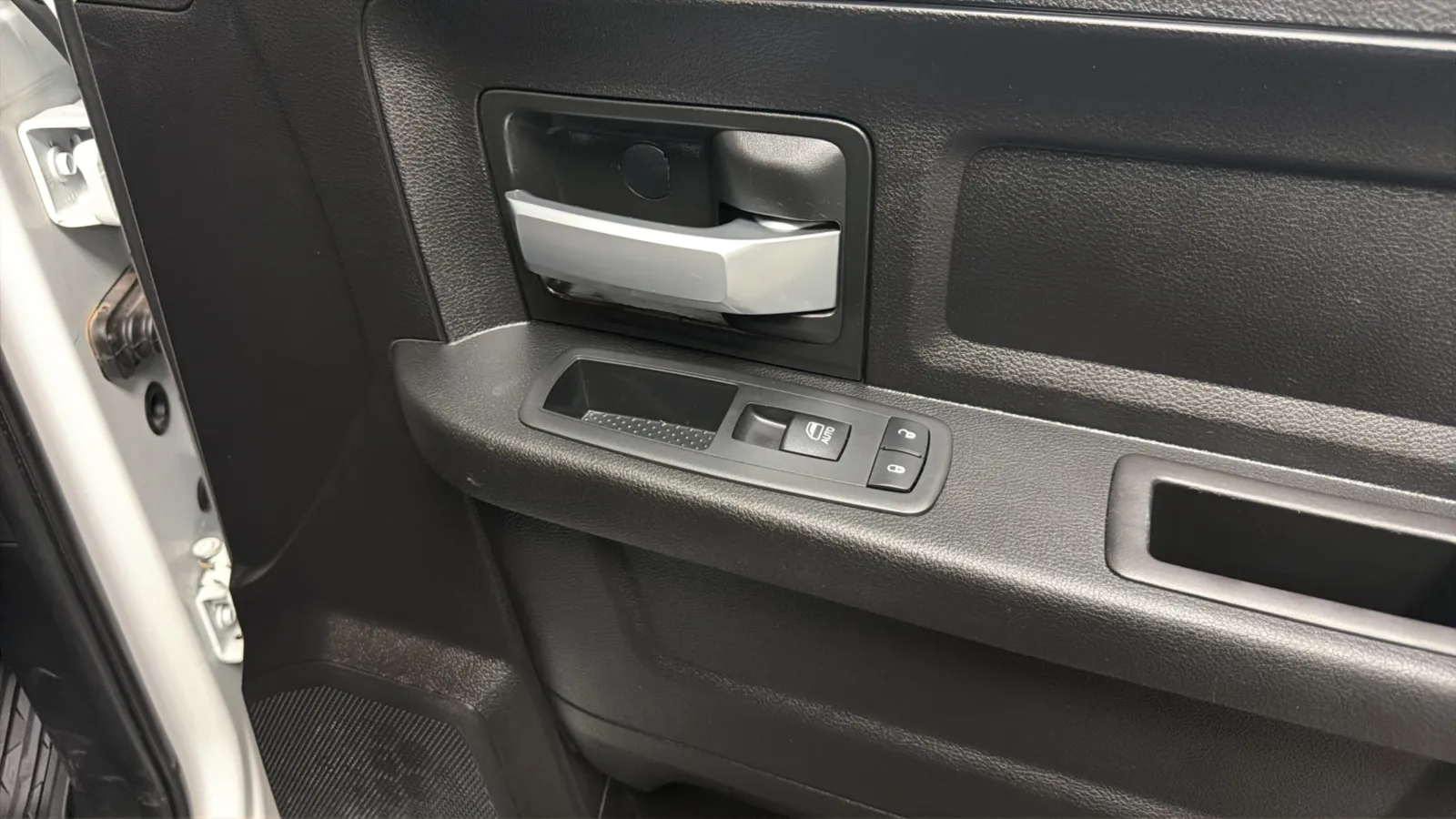 Ram 2500 photo 18