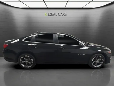 More photos of 2023 Chevrolet Malibu LT at Ideal Cars - Broadway, AZ