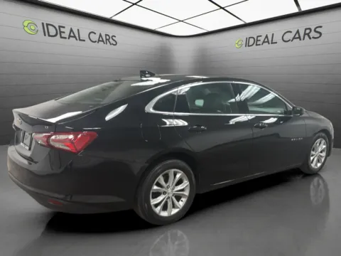 More photos of 2020 Chevrolet Malibu LT at Ideal Cars - Broadway, AZ