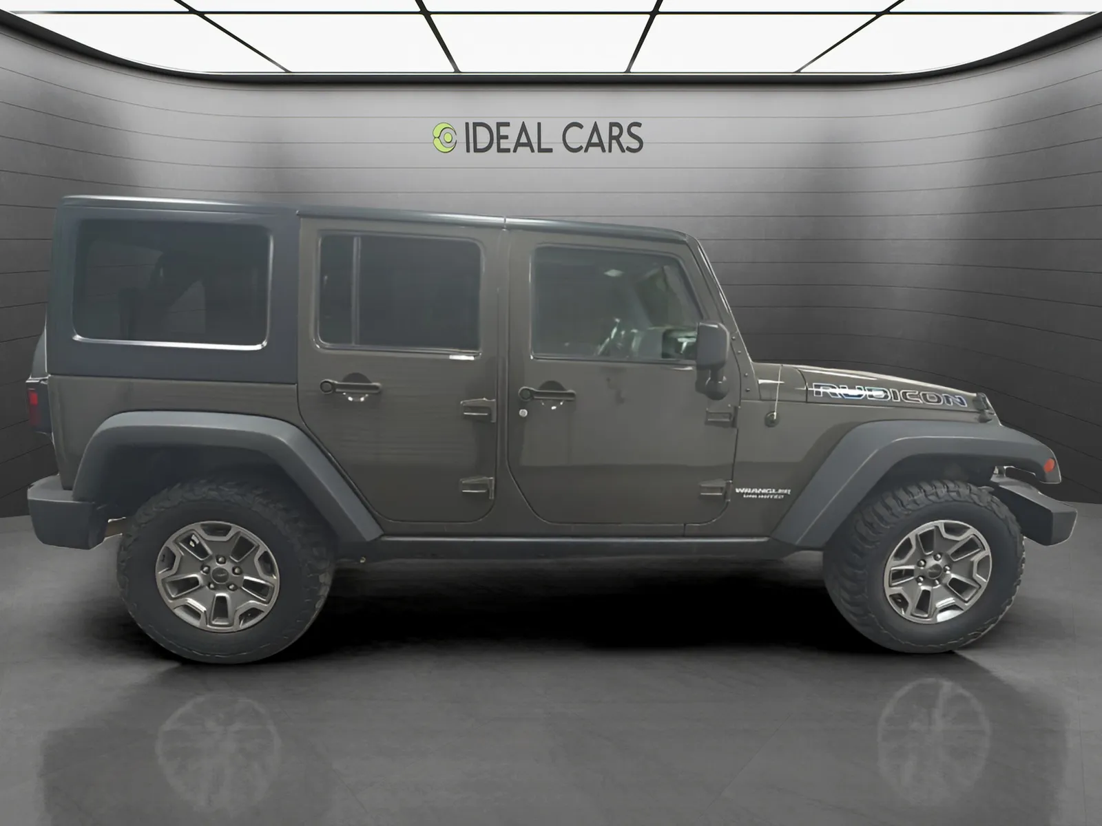 Jeep Wrangler photo 4