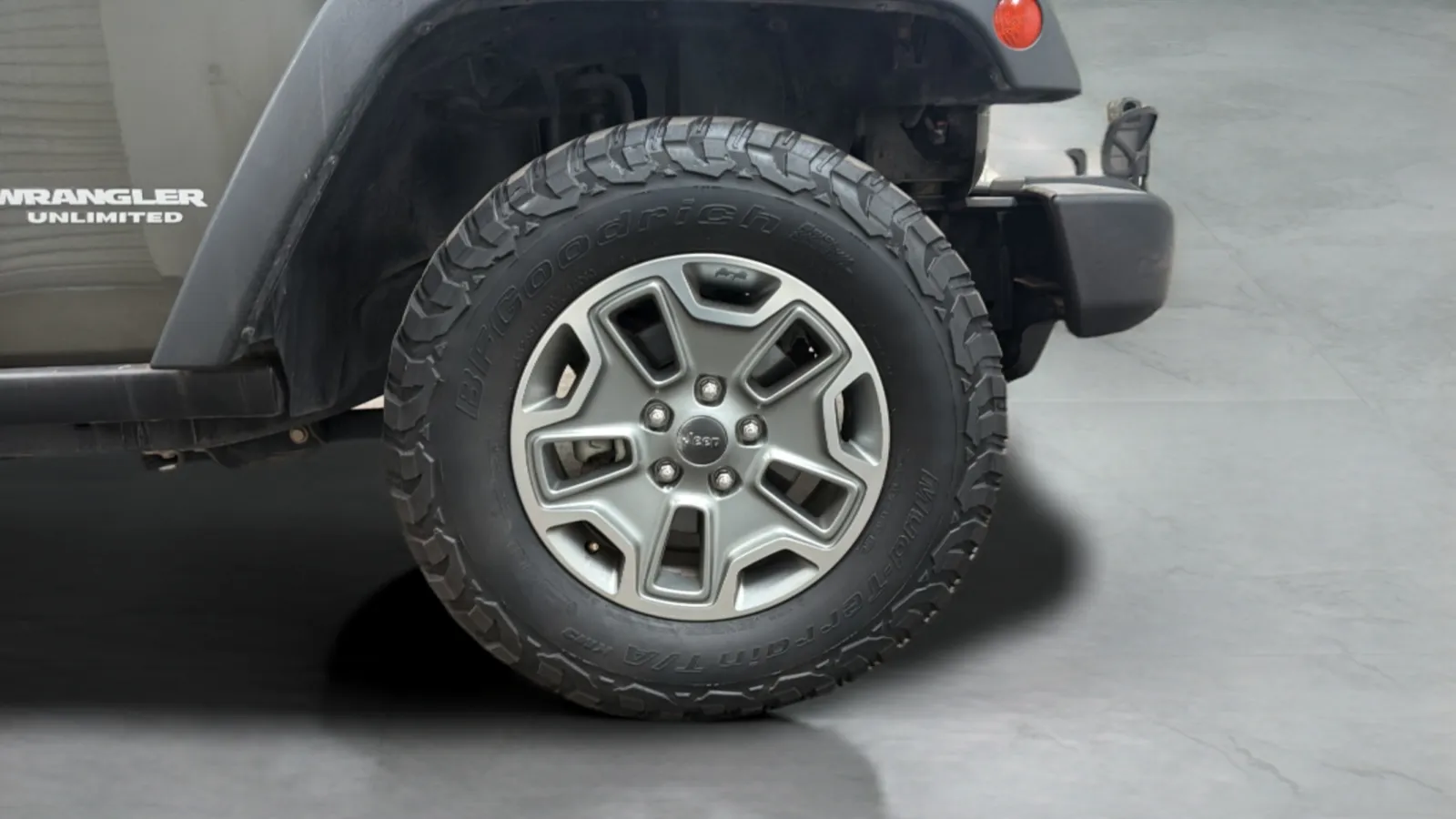 Jeep Wrangler photo 24