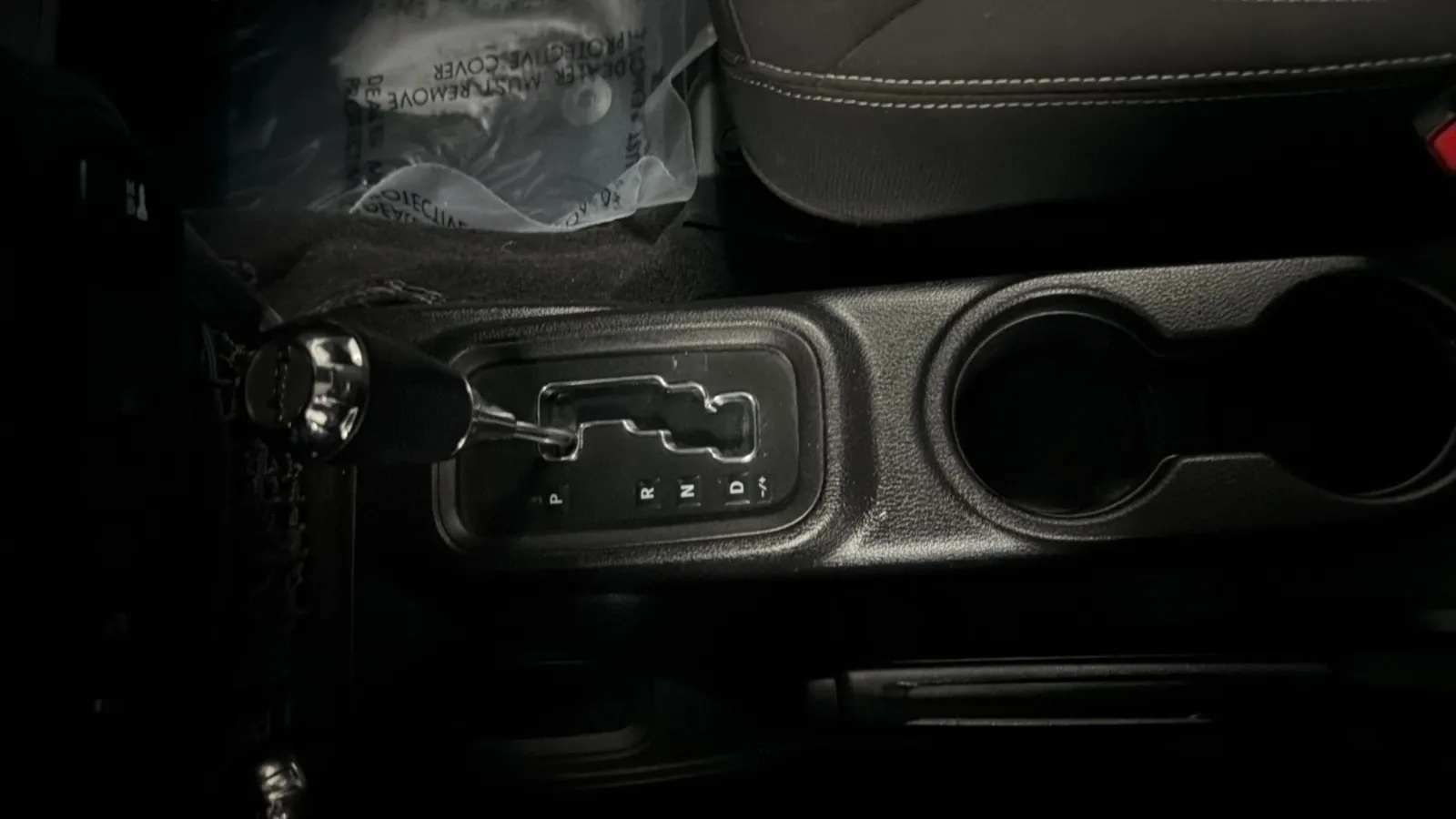 Jeep Wrangler photo 13