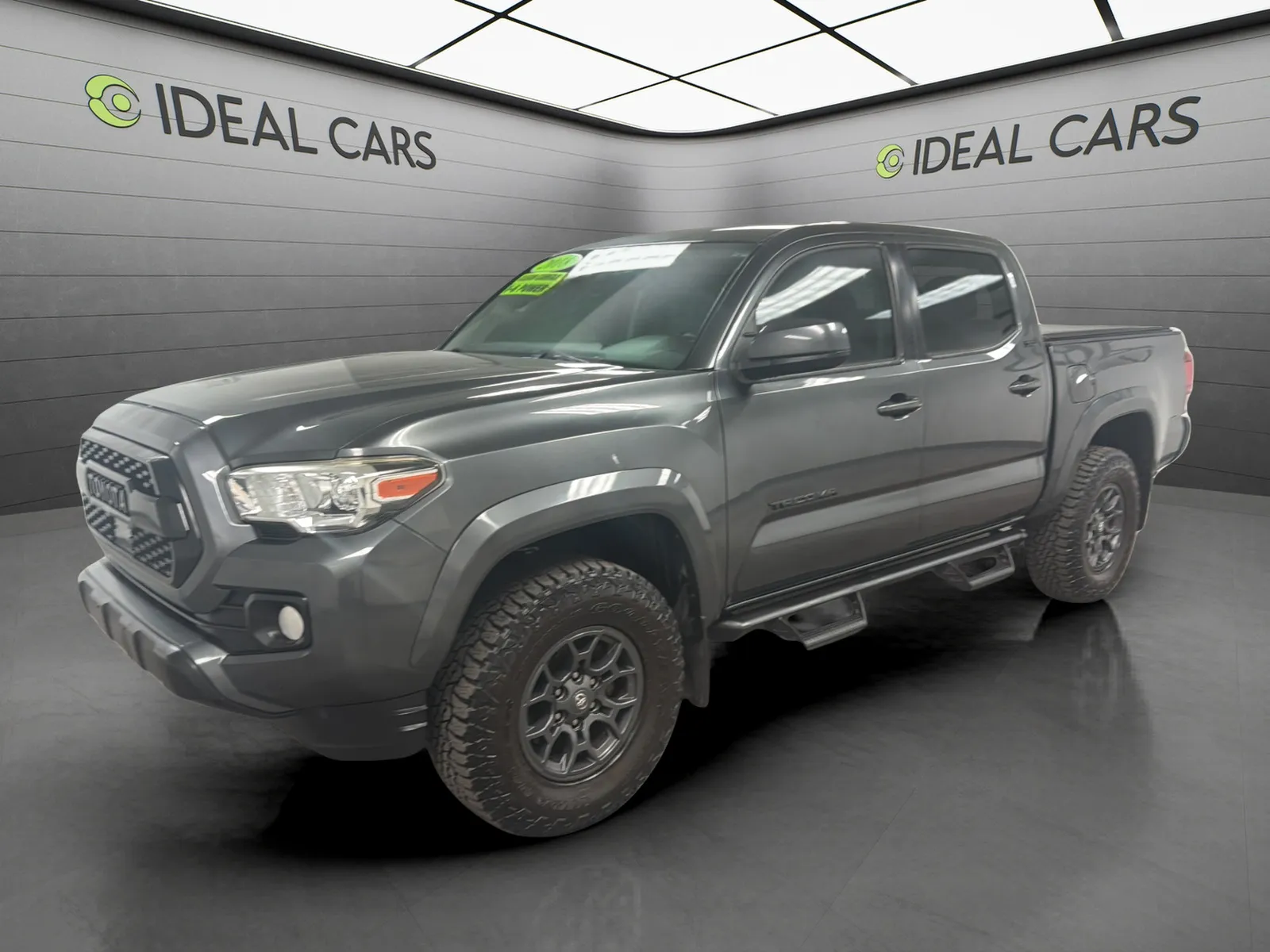 Gray 2018 Toyota Tacoma SR5 V6 for sale in Mesa, AZ