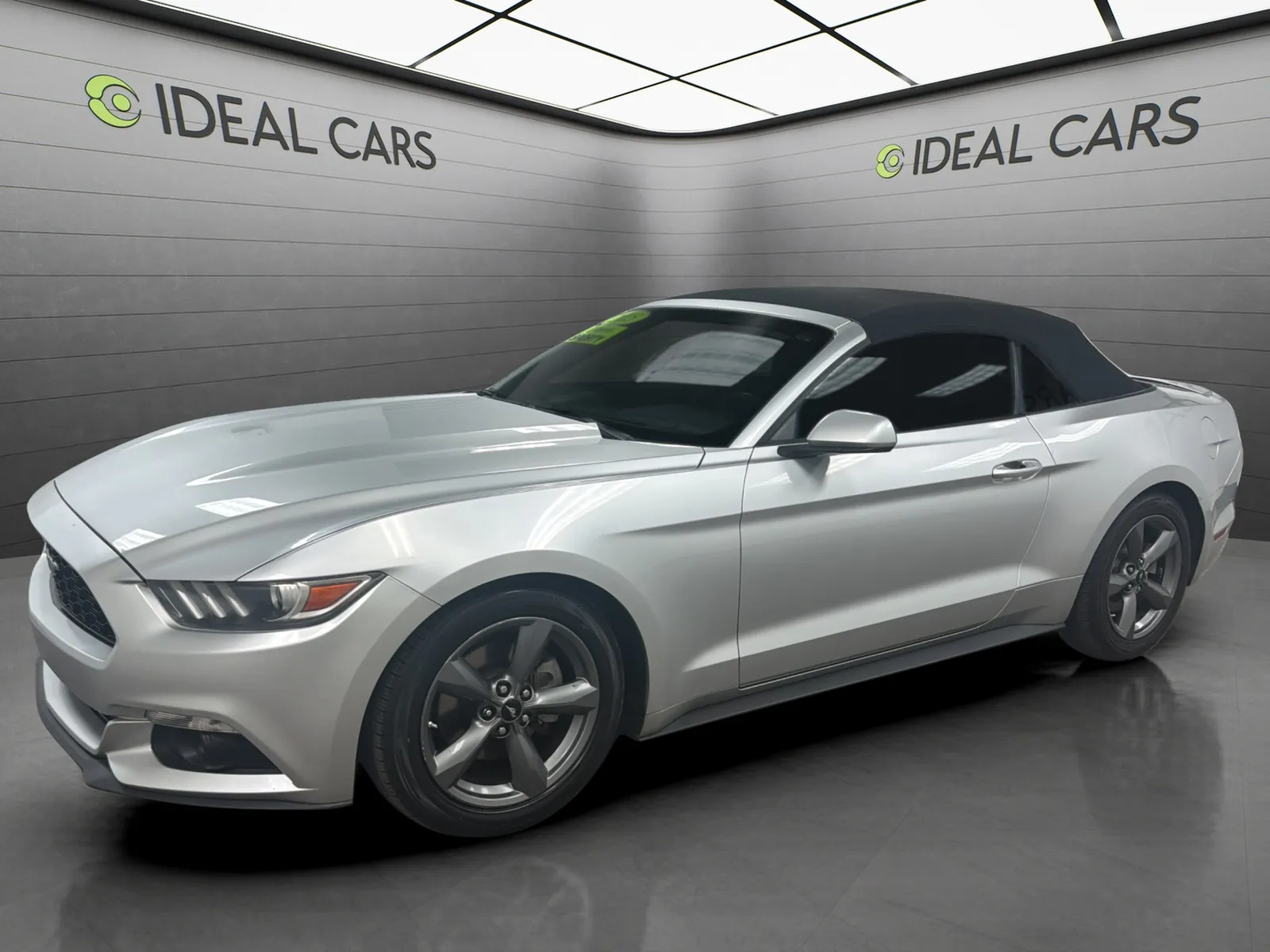 Silver 2015 Ford Mustang V6 for sale in Mesa, AZ