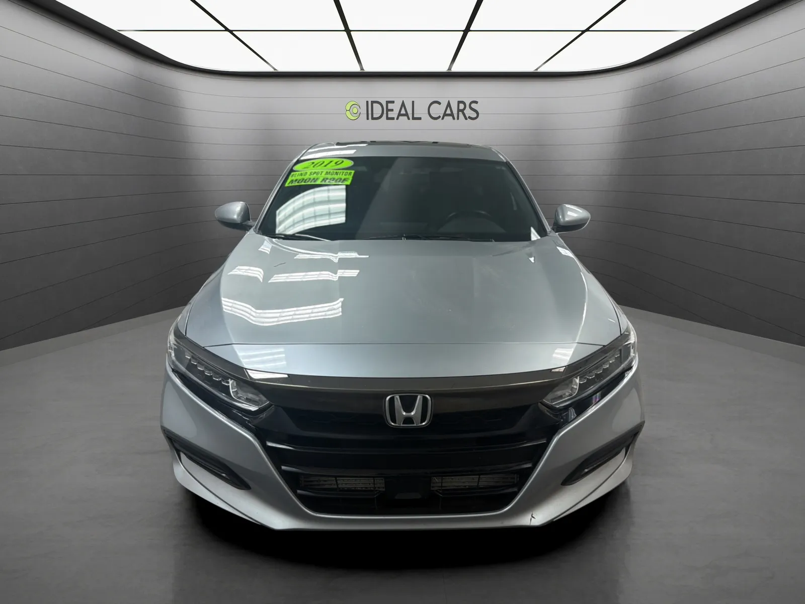 Honda Accord photo 2