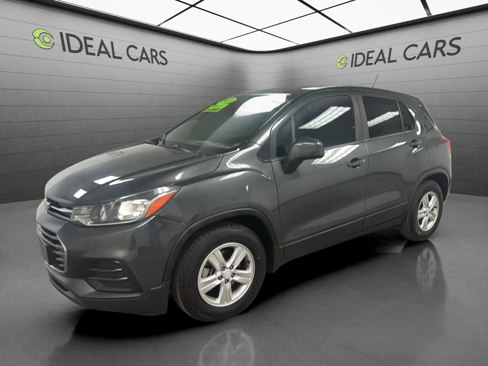 Gray 2019 Chevrolet Trax LS for sale in Mesa, AZ