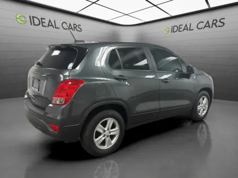 More photos of 2019 Chevrolet Trax LS at Ideal Cars - Broadway, AZ