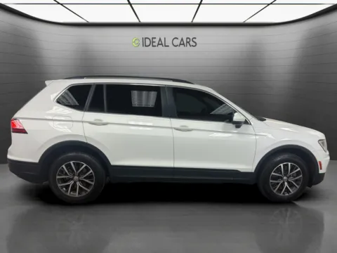 More photos of 2019 Volkswagen Tiguan SE at Ideal Cars - Broadway, AZ