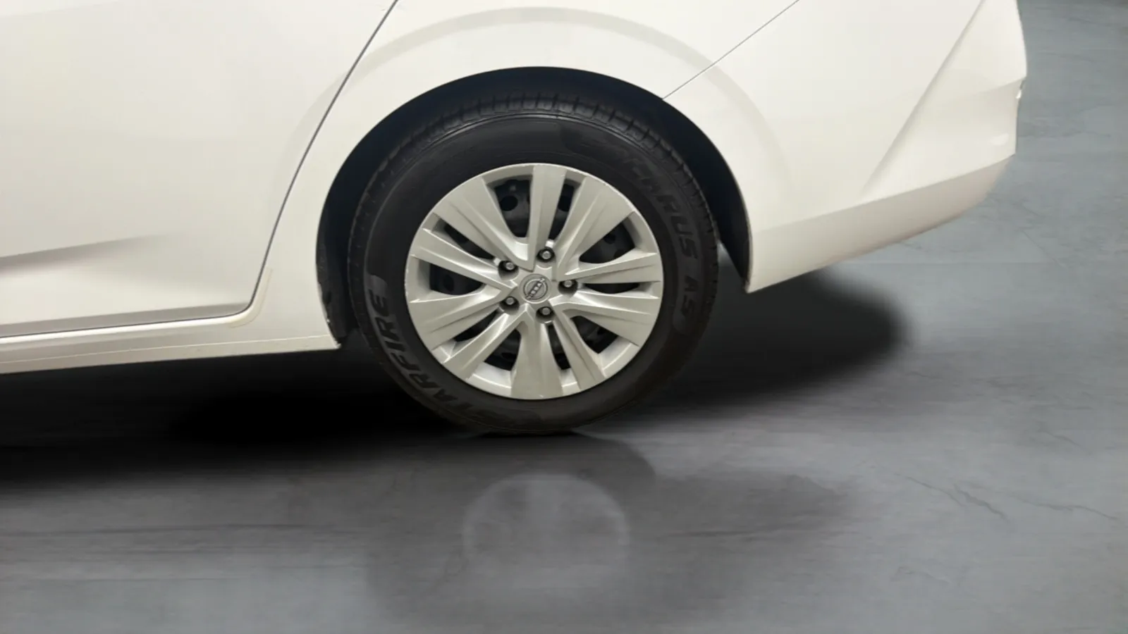 Nissan Sentra photo 28
